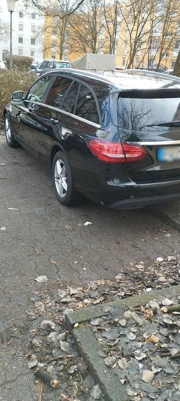 Gebraucht Mercedes C200 136 PS (100 kW) 2017 Schwarz Kombi