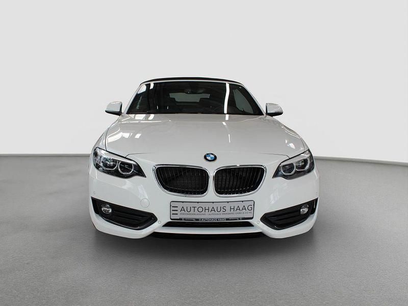 Gebraucht BMW 218 Advantage 150 PS (110 kW) 2019 Weiß Cabrio