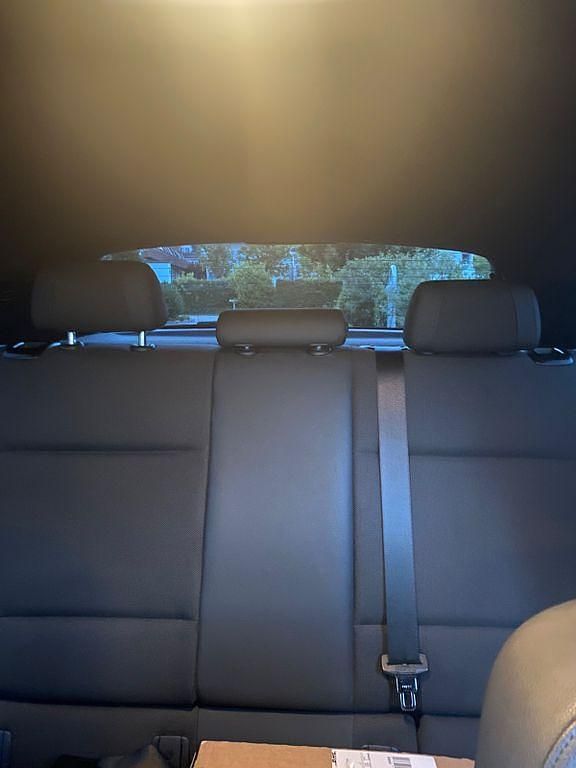 Gebraucht BMW 118 Sport Line 143 PS (105 kW) 2010 Blau Kleinwagen