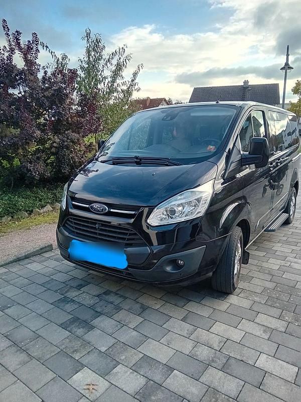 Schwarz Gebraucht 2014 Ford Tourneo Custom Van | 11.800 € (Fairer Preis) - Bild 1/4