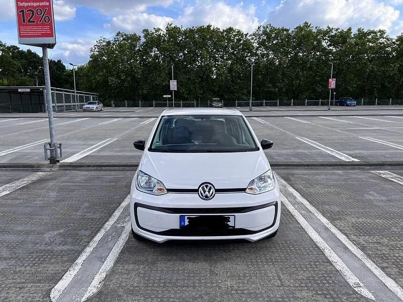 Gebraucht VW up! 60 PS (44 kW) 2018 Weiß Kleinwagen