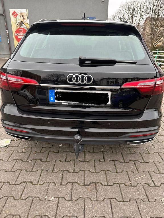 Gebraucht Audi A4 Sport 204 PS (150 kW) 2023 Schwarz Kombi