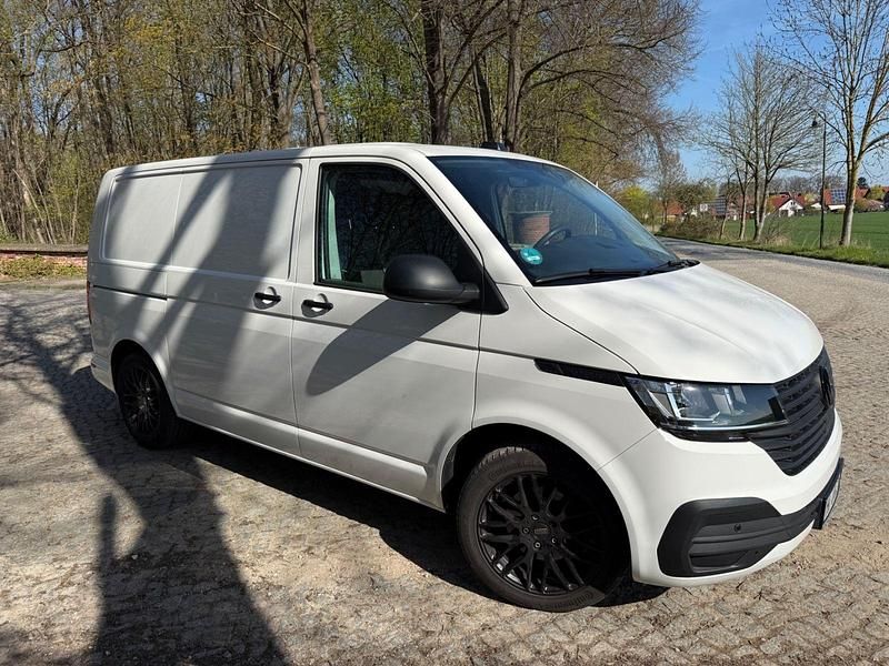 Gebraucht VW Transporter 150 PS (110 kW) 2021 Weiß Van