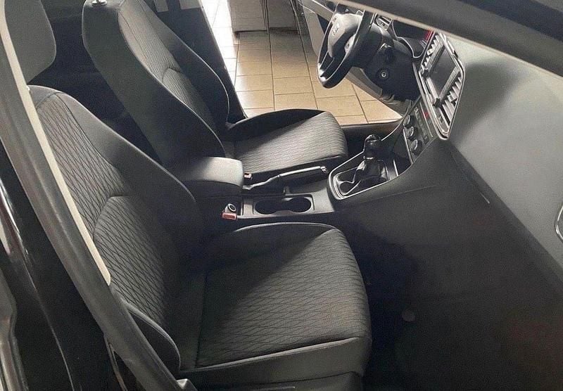 Gebraucht Seat Leon ST CONNECT 110 PS (80 kW) 2016 Schwarz Kombi