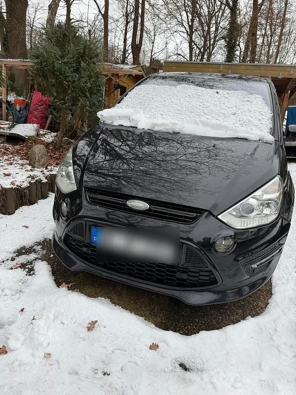 Schwarz Gebraucht 2011 Ford S-MAX S Van / Kleinbus | 6.600 € (Fairer Preis) - Bild 1/4