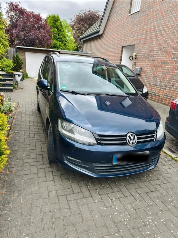 Blau Gebraucht 2011 VW Sharan Van / Kleinbus | 8.500 € (Fairer Preis) - Bild 1/4