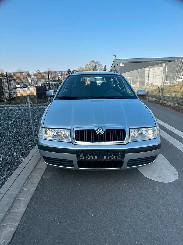 Gebraucht Skoda Octavia 102 PS (75 kW) 2004 Silber Kombi
