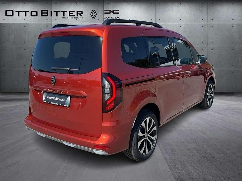 Neu Renault Kangoo Techno 131 PS (96 kW) 2026 Terracottabraun Van / Kleinbus