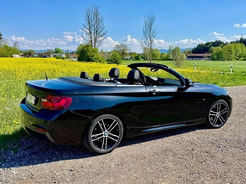 Schwarz Gebraucht 2015 BMW 228 M Sport Cabrio | 19.500 € (Fairer Preis) - Bild 1/4