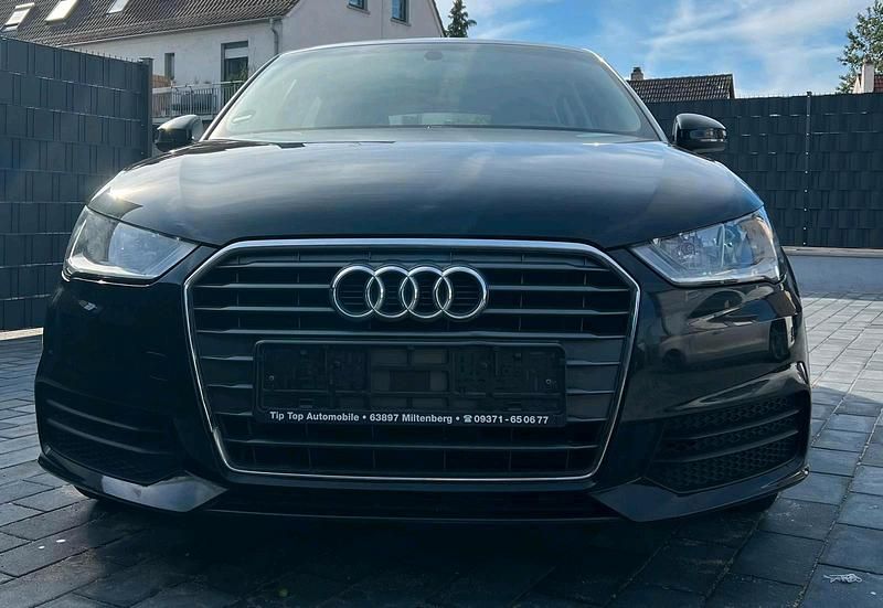 Schwarz Gebraucht 2016 Audi A1 Sportback Kleinwagen | 9.300 € - Bild 1/4