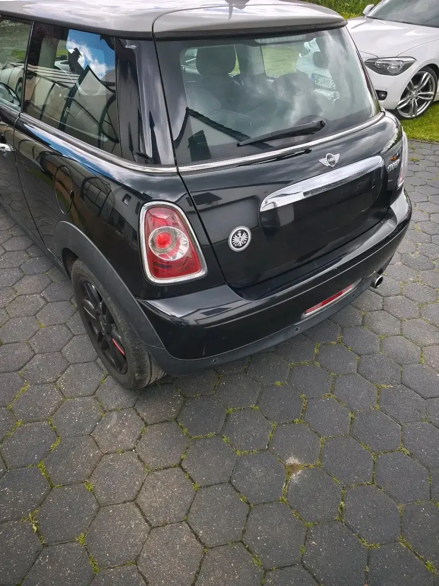 Gebraucht Mini Cooper 122 PS (89 kW) 2012 Schwarz Kleinwagen
