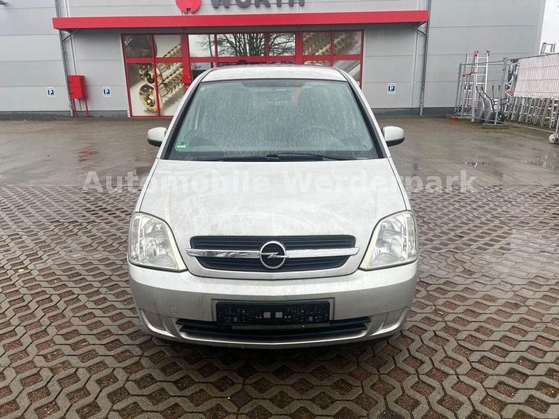 Gebraucht Opel Meriva Edition 101 PS (74 kW) 2005 Silber Van / Kleinbus