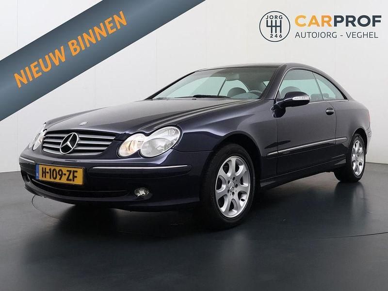 Blau Gebraucht 2004 Mercedes CLK240 Avantgarde Coupé | 4.995 € (Fairer Preis) - Bild 1/4