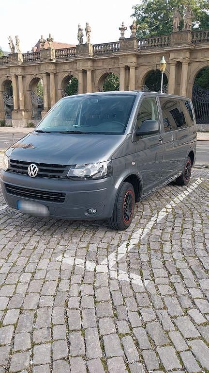 Gebraucht VW Transporter 140 PS (102 kW) 2010 Grau Van