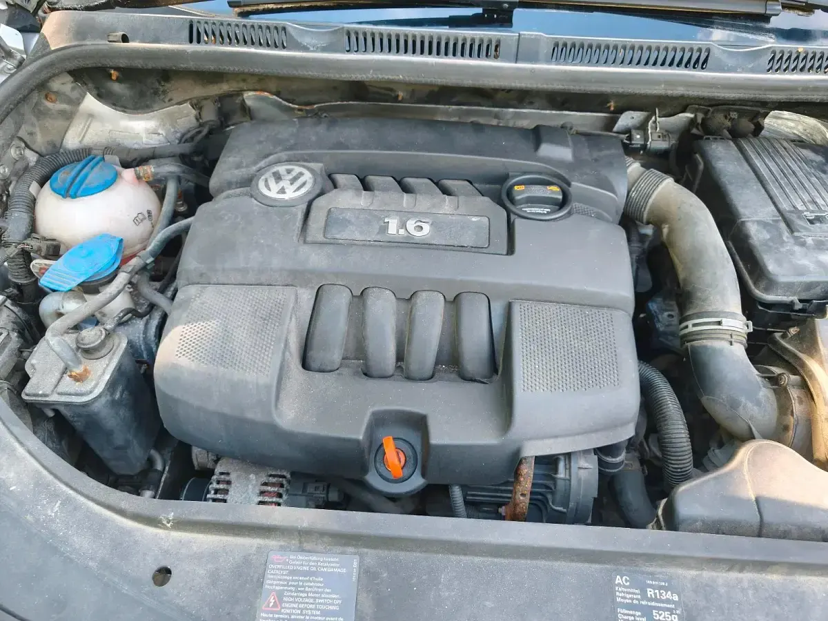 Gebraucht VW Golf IV 102 PS (75 kW) 2006 Silber Kleinwagen