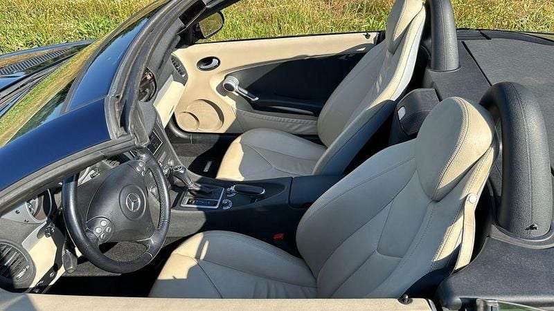 Blau Gebraucht 2005 Mercedes SLK200 Cabrio | 11.999 € (Fairer Preis) - Bild 1/4