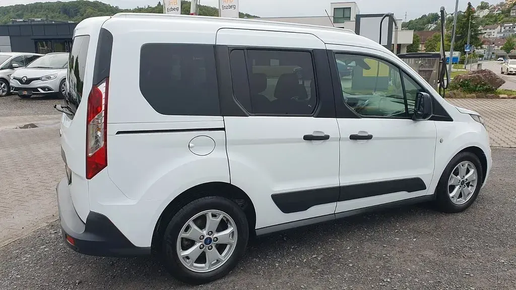Gebraucht Ford Tourneo Connect 120 PS (88 kW) 2017 Weiß Van / Kleinbus