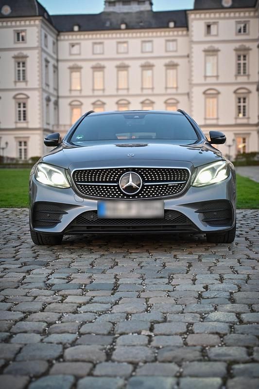 Gebraucht Mercedes E43 AMG AMG 400 PS (294 kW) 2017 Grau Limousine