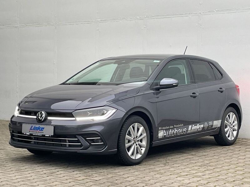 Gebraucht VW Polo Style 110 PS (80 kW) 2024 Rauchgrau metallic Kleinwagen