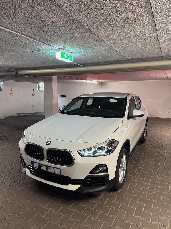 Weiß Gebraucht 2020 BMW X2 SUV | 18.000 € (Guter Preis) - Bild 1/4
