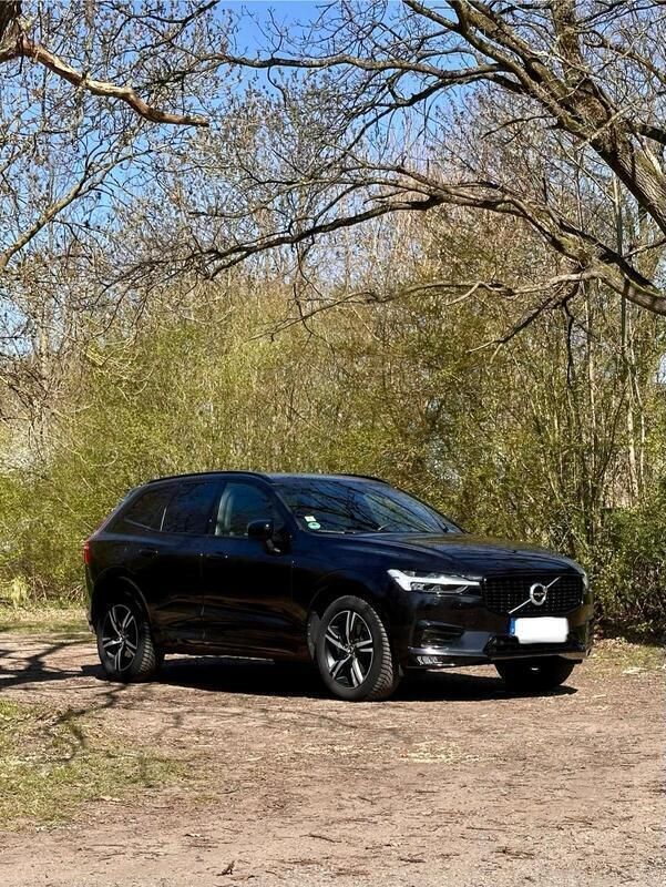 Schwarz Gebraucht 2021 Volvo XC60 R-Design SUV | 33.000 € (Fairer Preis) - Bild 1/4