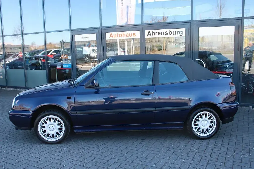 Gebraucht VW Golf Cabriolet 75 PS (55 kW) 1995 Blau Cabrio