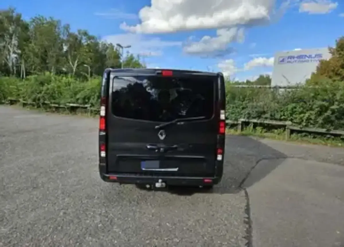 Gebraucht Renault Trafic 170 PS (125 kW) 2022 Schwarz Van / Kleinbus
