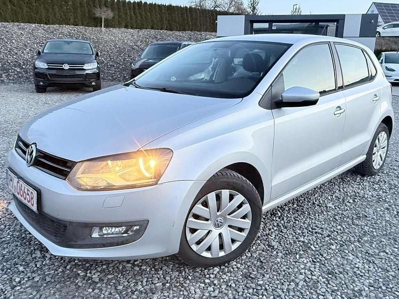 Gebraucht VW Polo Comfortline 90 PS (66 kW) 2012 Reflexsilber metallic Kleinwagen