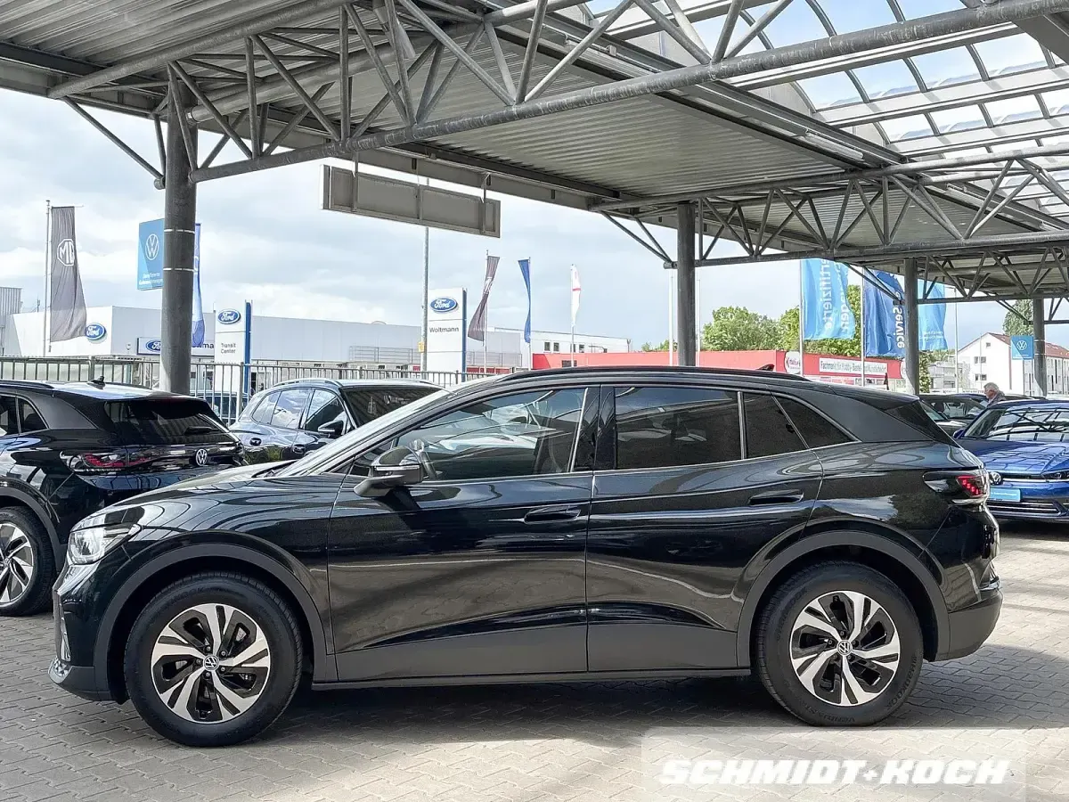 Gebraucht VW ID.4 Pure 125 kW (170 PS) 2025 Grenaldilschwarz (schwarz) SUV