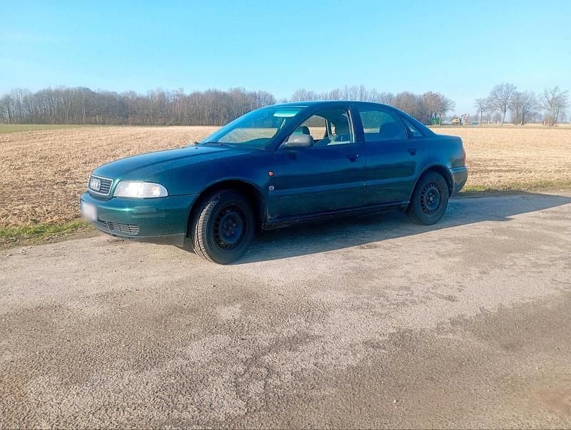 Gebraucht Audi A4 125 PS (91 kW) 1997 Grün Limousine