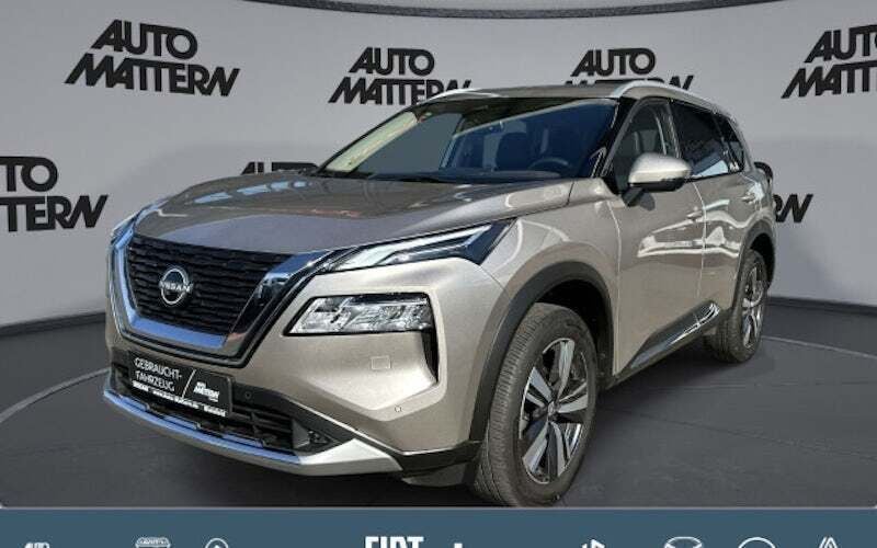 Silber Gebraucht 2023 Nissan X-Trail Tekna SUV | 33.990 € (Fairer Preis) - Bild 1/2