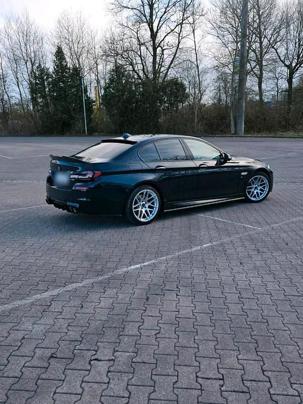 Usata BMW 520 220 CV (161 kW) 2017 Nero Berlina