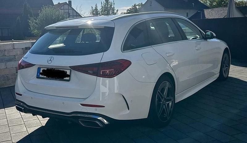 Gebraucht Mercedes C180 170 PS (125 kW) 2022 Weiß Kombi