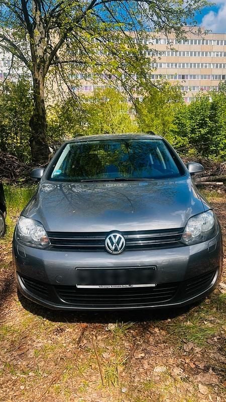 Grau Gebraucht 2009 VW Golf Plus Cross Van / Kleinbus | 4.499 € (Guter Preis) - Bild 1/4