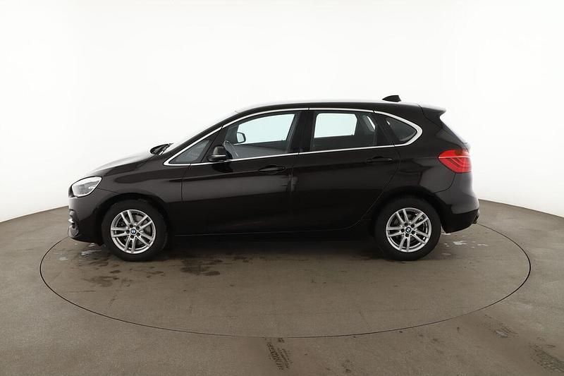 Gebraucht BMW 220 Active Tourer Luxury Line 192 PS (141 kW) 2020 Braun Van / Kleinbus