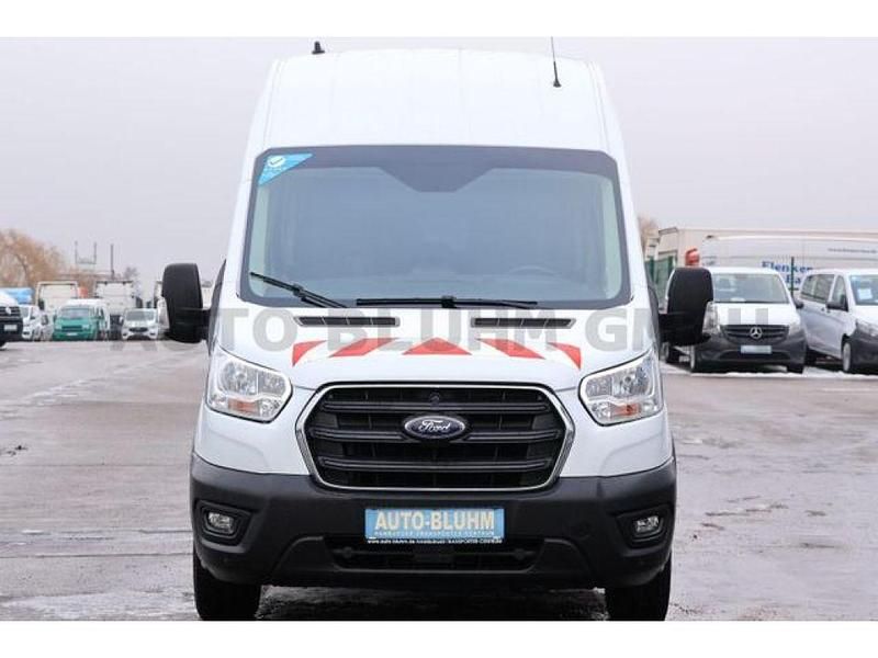 Second-hand Ford Transit 131 CP (96 kW) 2021 Alb Van
