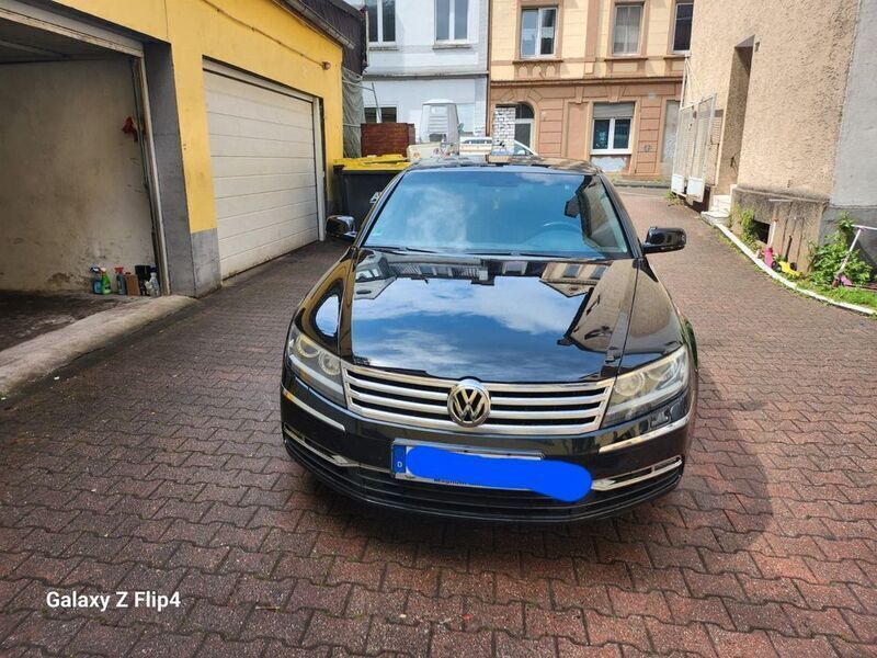 Schwarz Gebraucht 2013 VW Phaeton Limousine | 13.000 € (Fairer Preis) - Bild 1/4