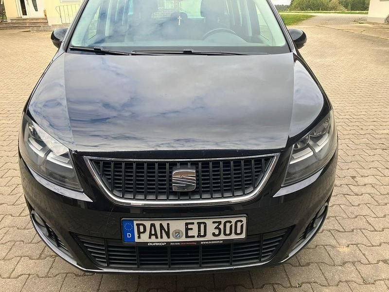 Second-hand Seat Alhambra 140 CP (102 kW) 2013 Negru Monovolum