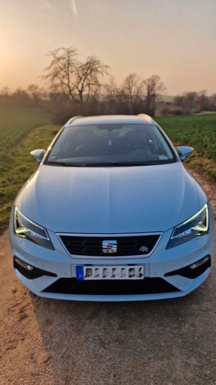 Gebraucht Seat Leon Beats 150 PS (110 kW) 2020 Grau Limousine