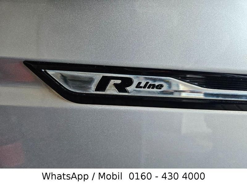 Silber Gebraucht 2020 VW Touran R-line Van / Kleinbus | 14.500 € - Bild 1/4