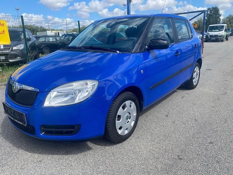 Gebraucht Skoda Fabia 60 PS (44 kW) 2010 Blau Kleinwagen
