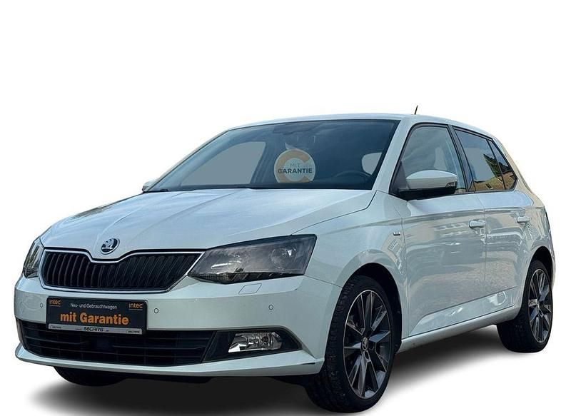 Weiß Gebraucht 2017 Skoda Fabia Drive Kleinwagen | 8.980 € (Fairer Preis) - Bild 1/4