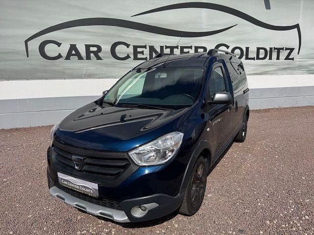 Gebraucht Dacia Dokker Stepway 116 PS (85 kW) 2017 Blau Van / Kleinbus