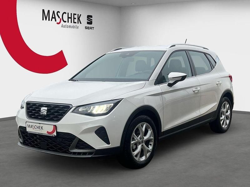 Neu Seat Arona FR 116 PS (85 kW) 2025 Candy white SUV