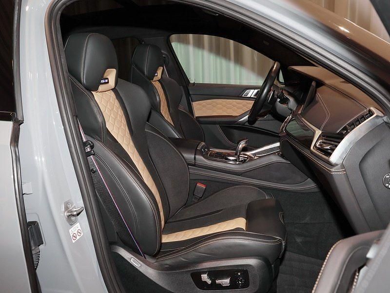 Gebraucht BMW X6 M Competition Edition 625 PS (459 kW) 2022 Sonderlackierung SUV