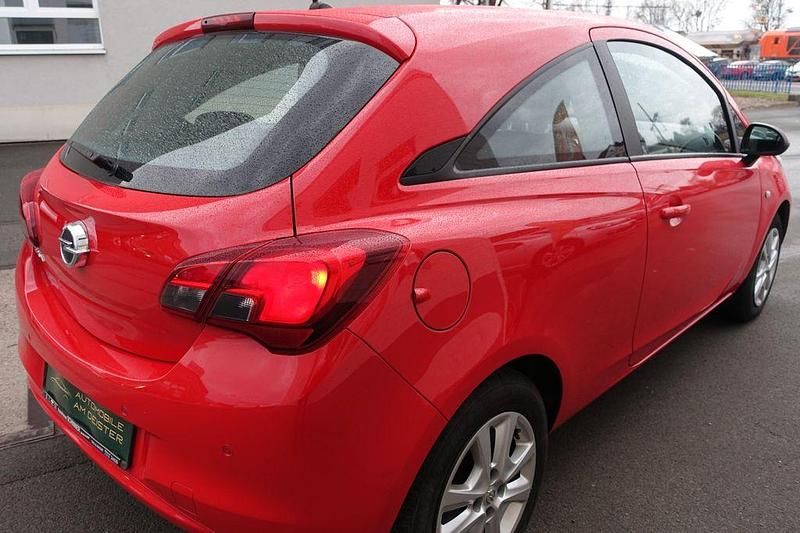 Gebraucht Opel Corsa Edition 90 PS (66 kW) 2016 Magmarot Kleinwagen