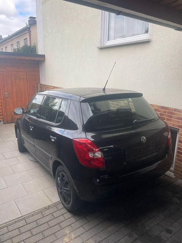 Gebraucht Skoda Fabia 60 PS (44 kW) 2009 Schwarz Limousine
