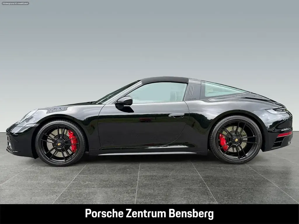 Gebraucht Porsche 911 Carrera 4 GTS Targa 480 PS (353 kW) 2024 Schwarz Cabrio