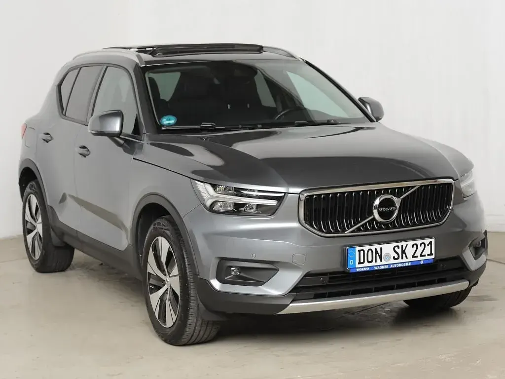 Gebraucht Volvo XC40 Momentum 190 PS (139 kW) 2019 Grau SUV