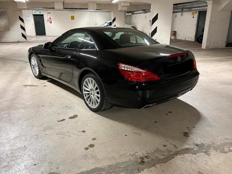 Gebraucht Mercedes SL350 306 PS (225 kW) 2012 Schwarz Cabrio